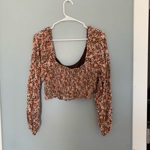 Women’s Wild Fable Cropped Floral Long Sleeve Top